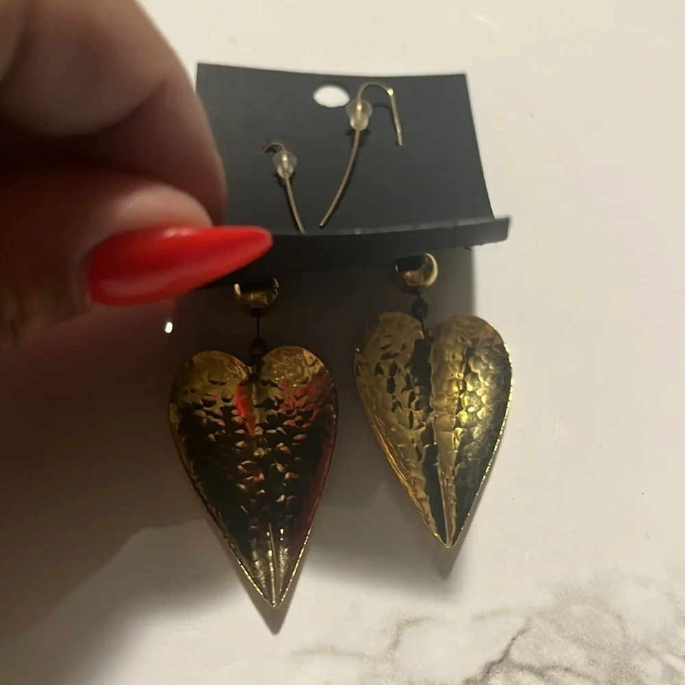 Women’s Pair Delicate Goldtone Hammered w/Bead Earrings, New